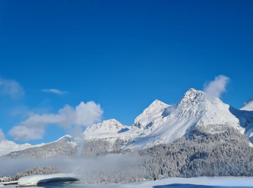 Fewo D'Rock Arosa- Center Of Nightlife By Nature Apartments Switzerland Rom bilde